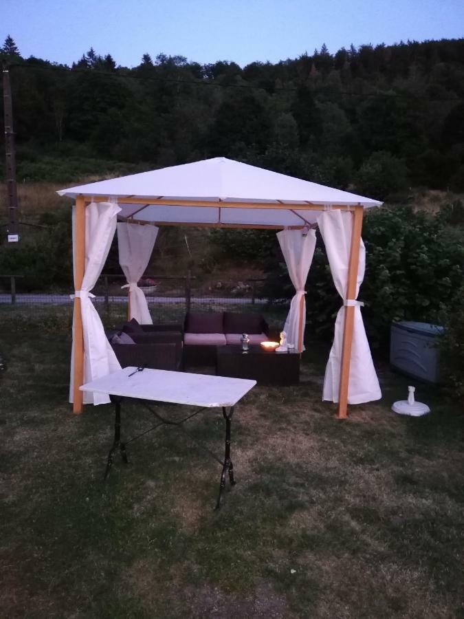 Ferme Auberge A La CollineFerdrupt エクステリア 写真